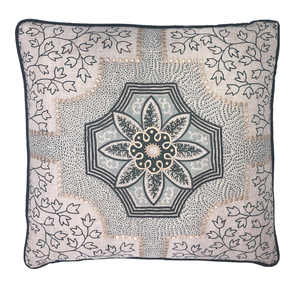 Cotswolds Circular Flower Patterned Cushion